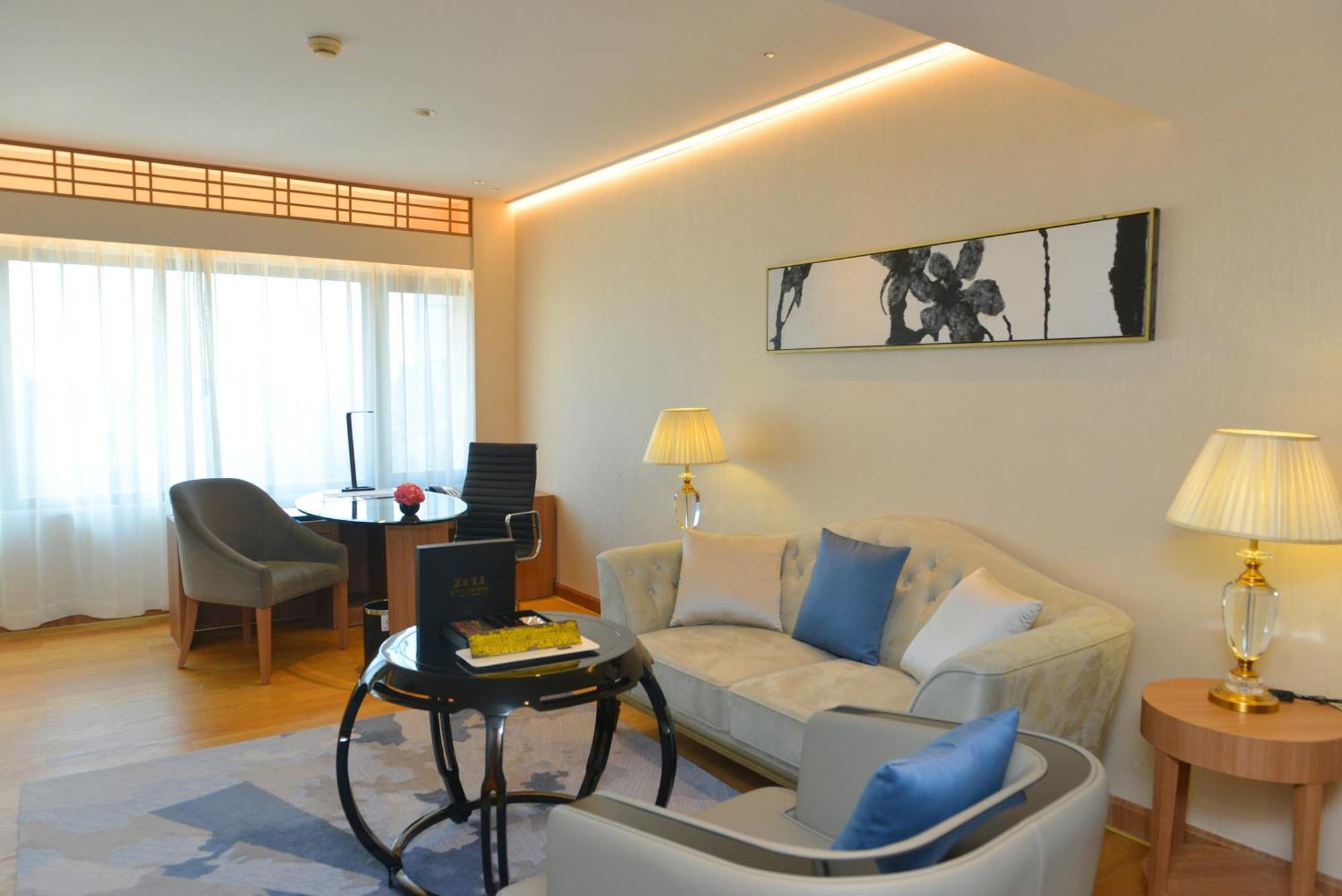 The Garden Guangzhou: Exhibition Center Shuttle & Fair Services 5* 广州